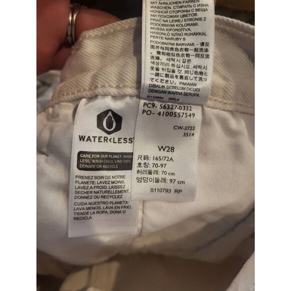 Levi's Jean Shorts Women's 28 White Tie Dye 501 Original Fit Raw Hem Festival - Picture 4 of 5